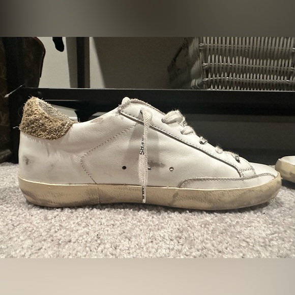 Golden Goose Super Stars size 37. Used but great condition. - Picture 2 of 6